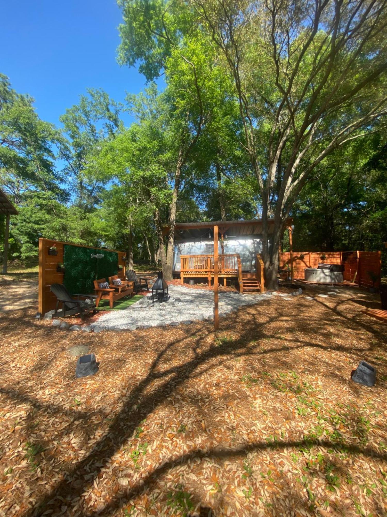 Serene Life Retreat 奇普利 外观 照片